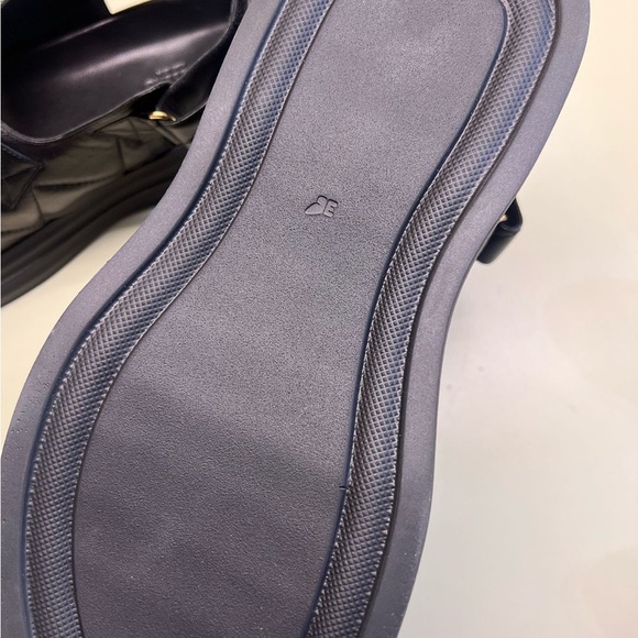 Iceberg Black Platform Sandals with Chunky Sole - Picture 9 of 9